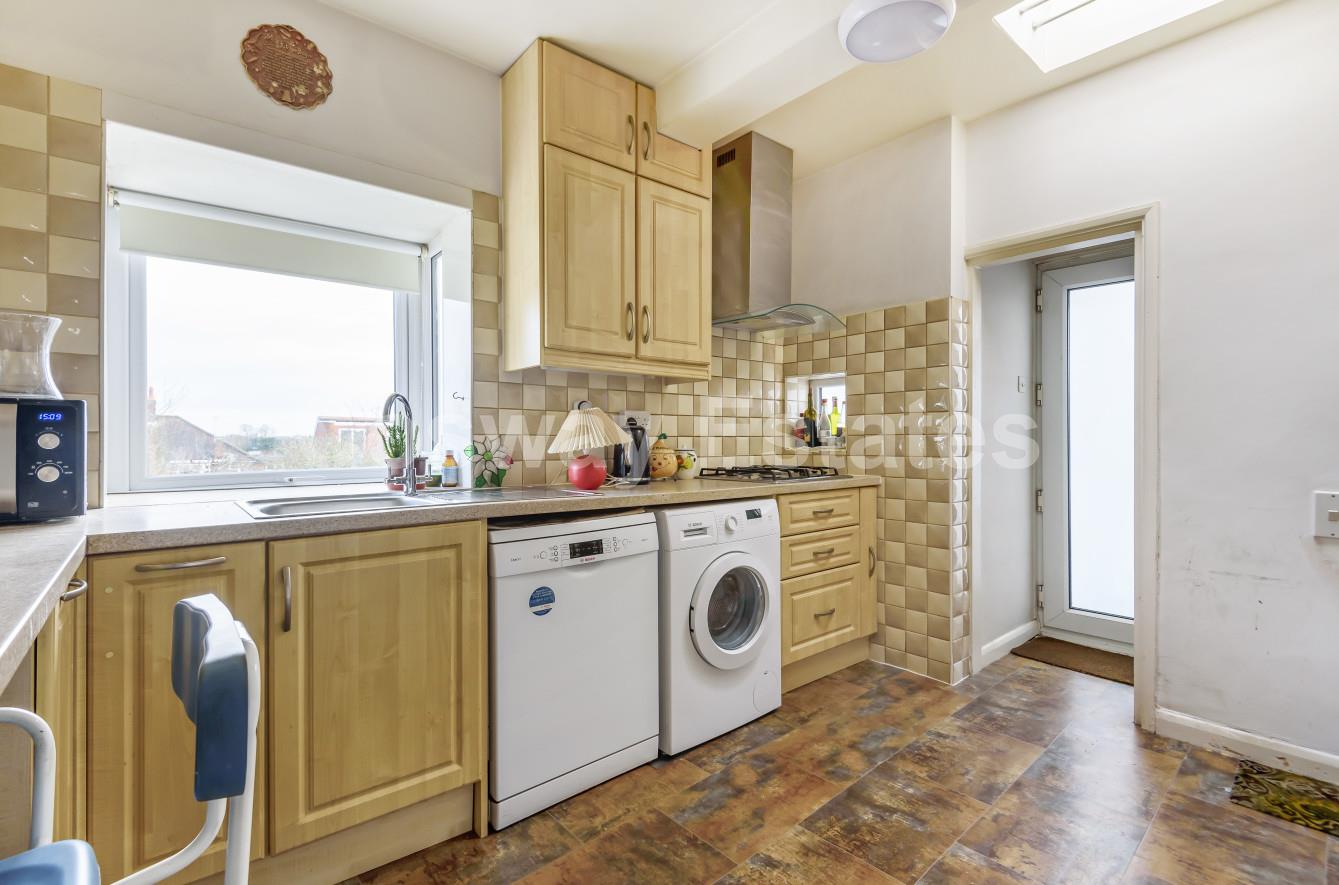 Parkside, Mill Hill